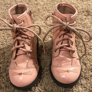 Adorable little Girls side zip boots size 8